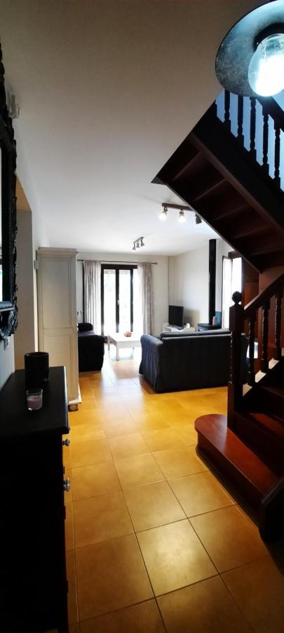 Casa En Sobarzo, Junto Al Parque De Cabarceno Villa Екстериор снимка