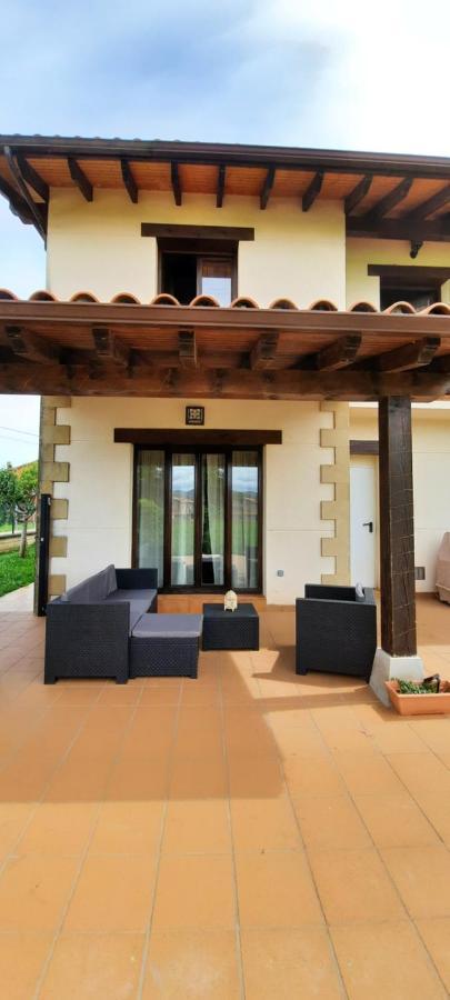Casa En Sobarzo, Junto Al Parque De Cabarceno Villa Екстериор снимка